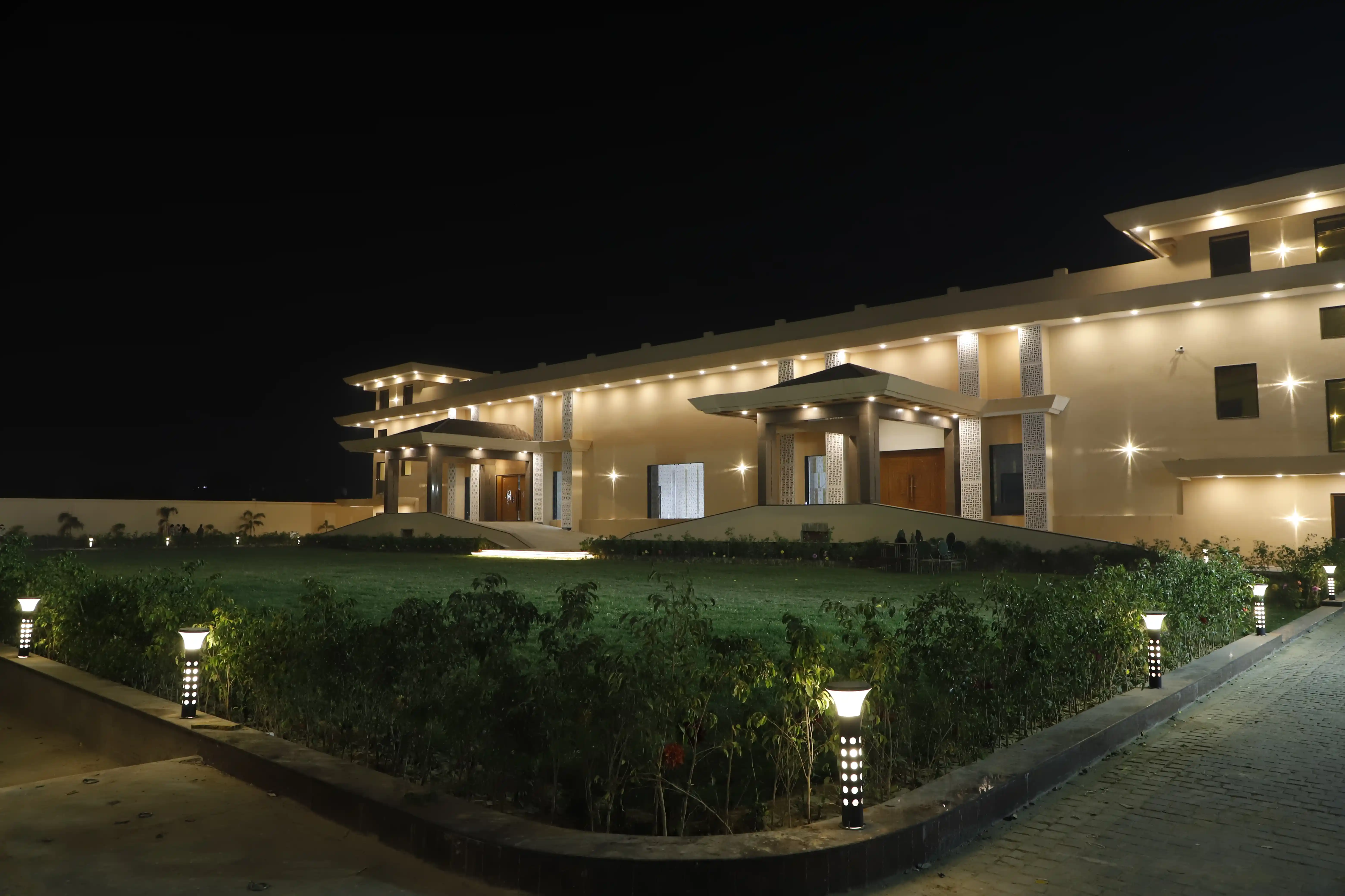 Luxury Accommodation